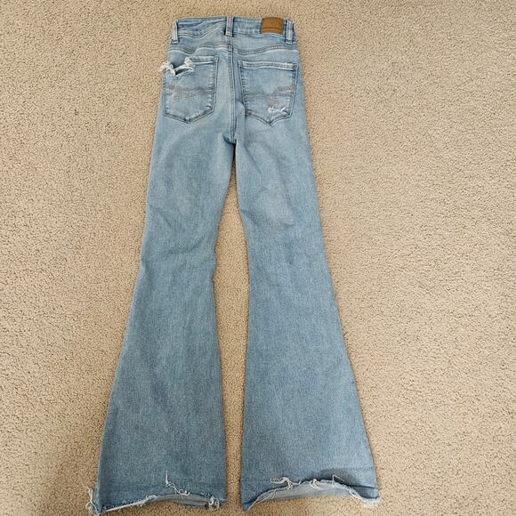 American Eagle AE Next Level Ripped Super High-Waisted Flare Jean 00R - Picture 3 of 8